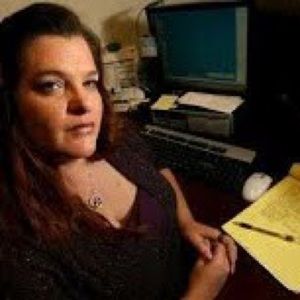 Meet your Posher, Suzanne